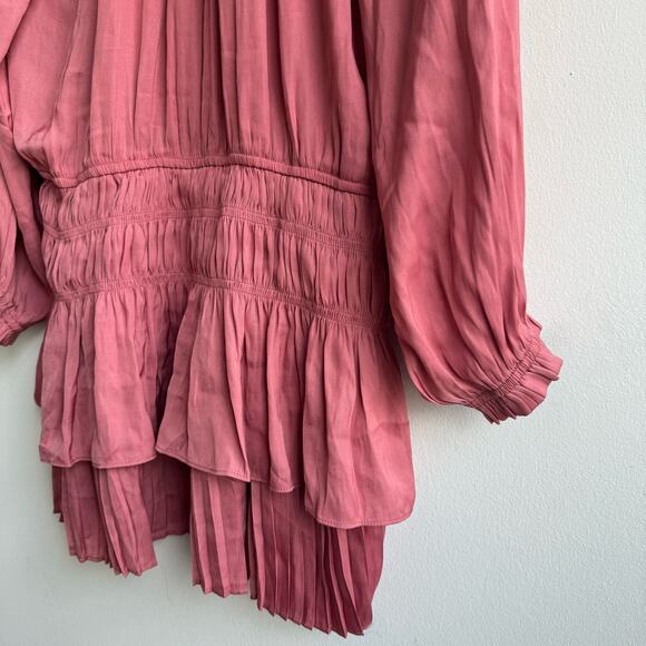 NWT - Forever 21 A Line V Neck Pink Ruffle Mini Dress - Medium - Picture 2 of 4